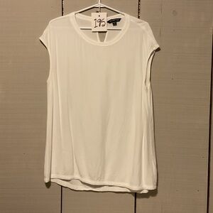 #195 Long Classic White  100% rayon sleeveless top Sz large